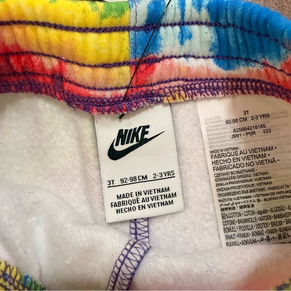 Nike Boys 2 Piece Tee and shorts Matching Set Size 3T NEW - Picture 6 of 7